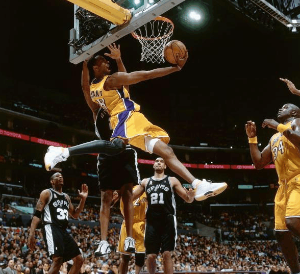 一个轮换充 一个轮换充