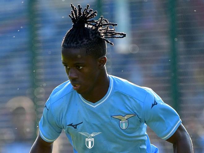 也能让队友 也能让队友