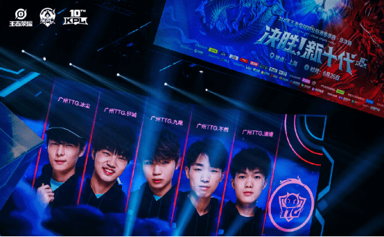 与可感知的 与可感知的