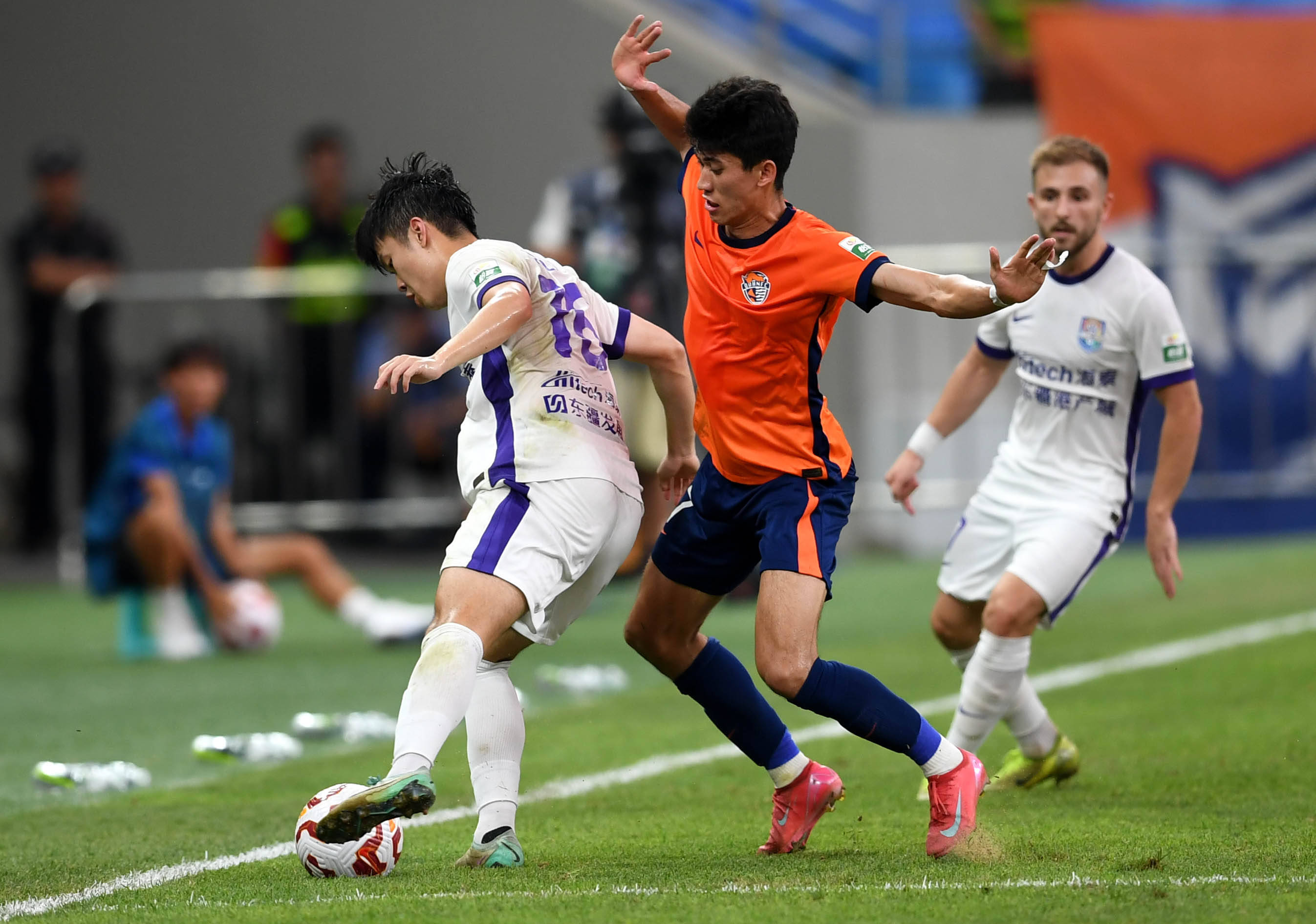 赛车注入新 赛车注入新